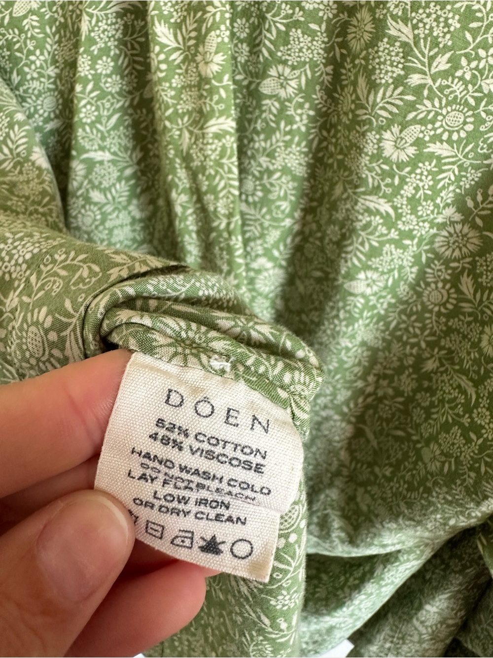 DOEN Jane Blouse in Green Garden Bloom XS - Picture 12 of 13